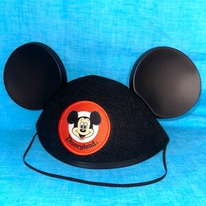 Disneyland Mickey Mouse Ears Hat
